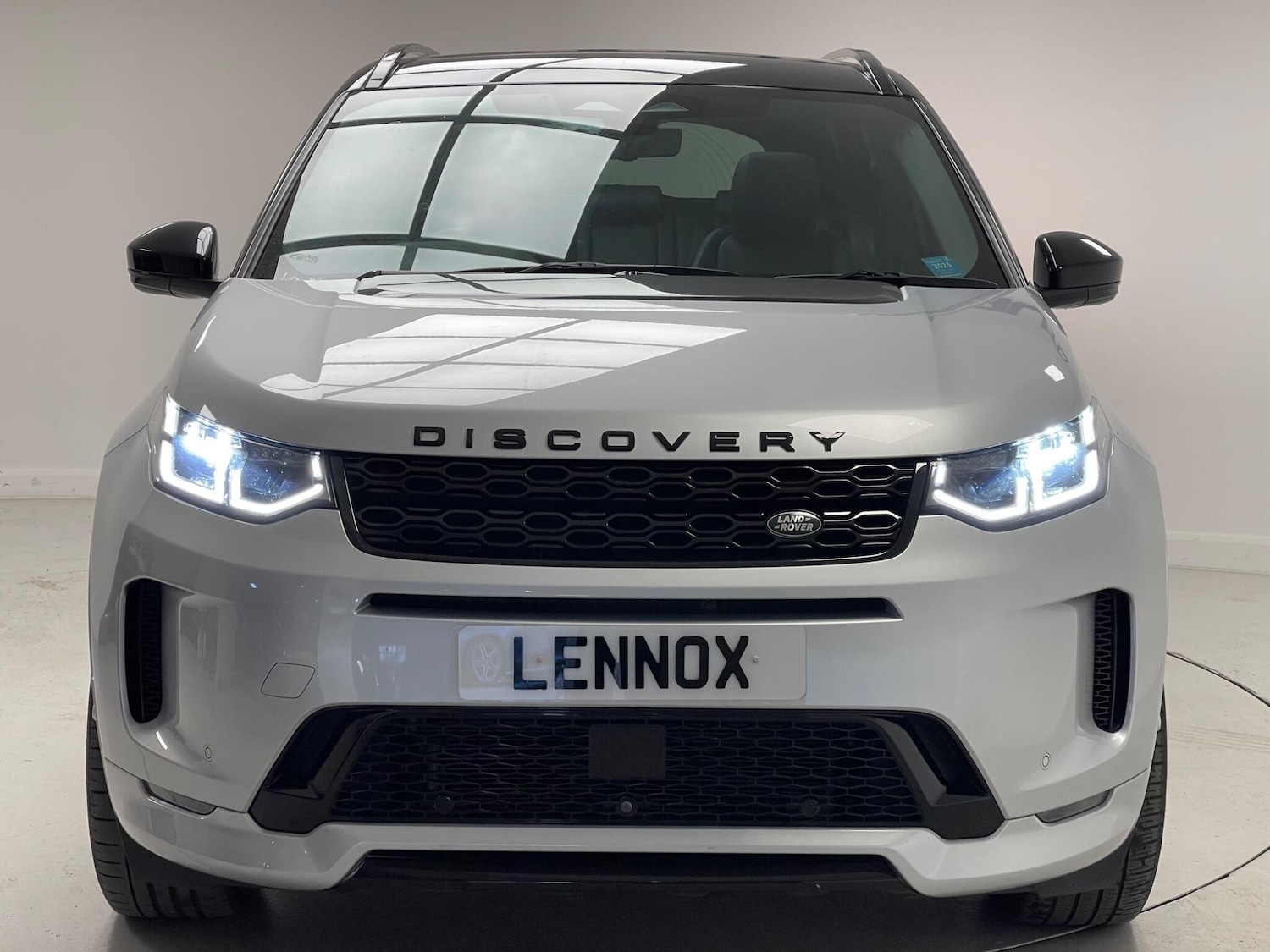 Used Land Rover Discovery Sport 2021 for sale - 76377362: Photo 2