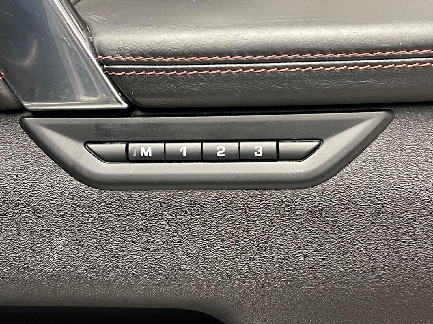 Used Land Rover Discovery Sport 2021 for sale - 76377362: Photo 27