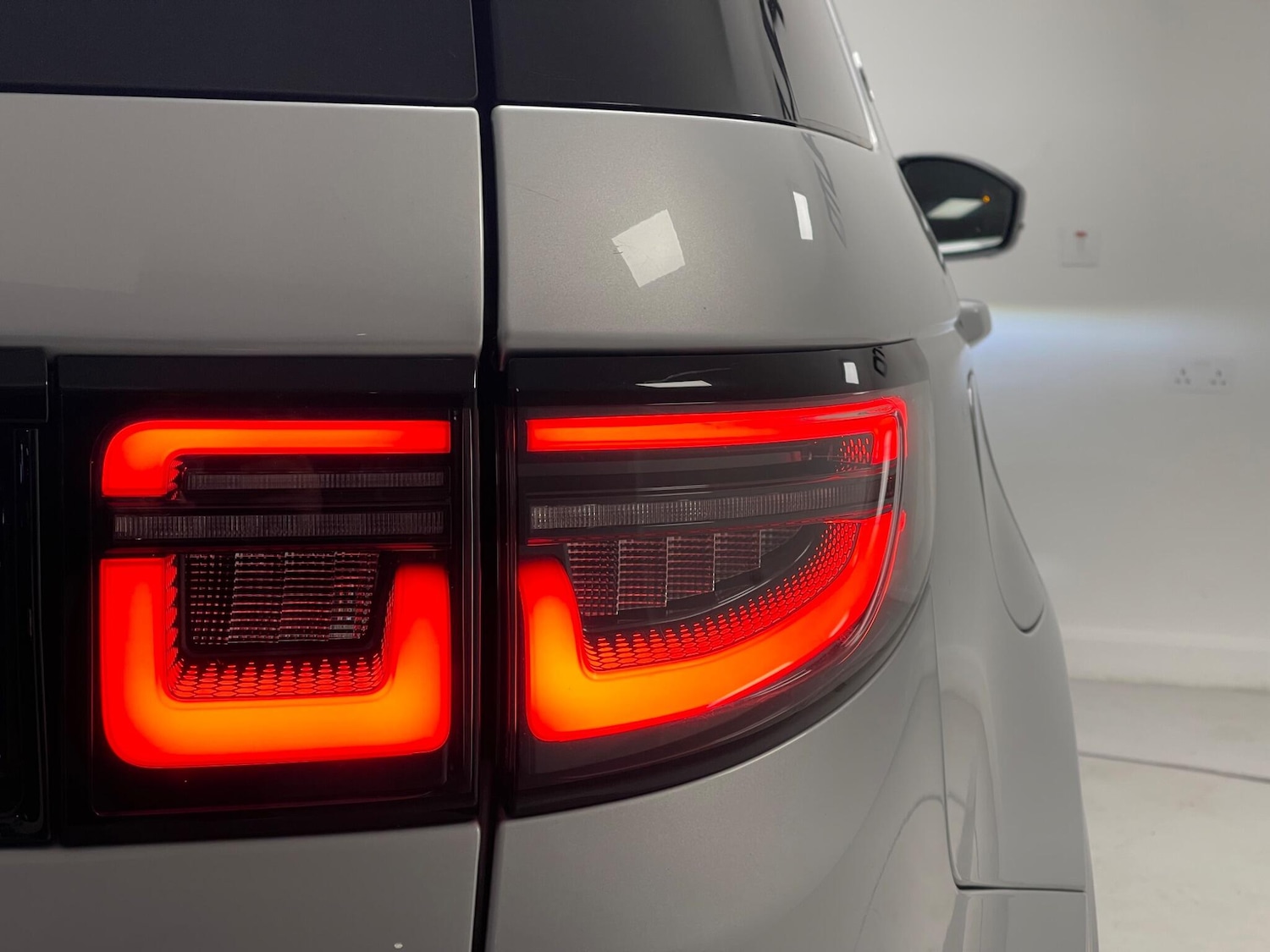 Used Land Rover Discovery Sport 2021 for sale - 76377362: Photo 37