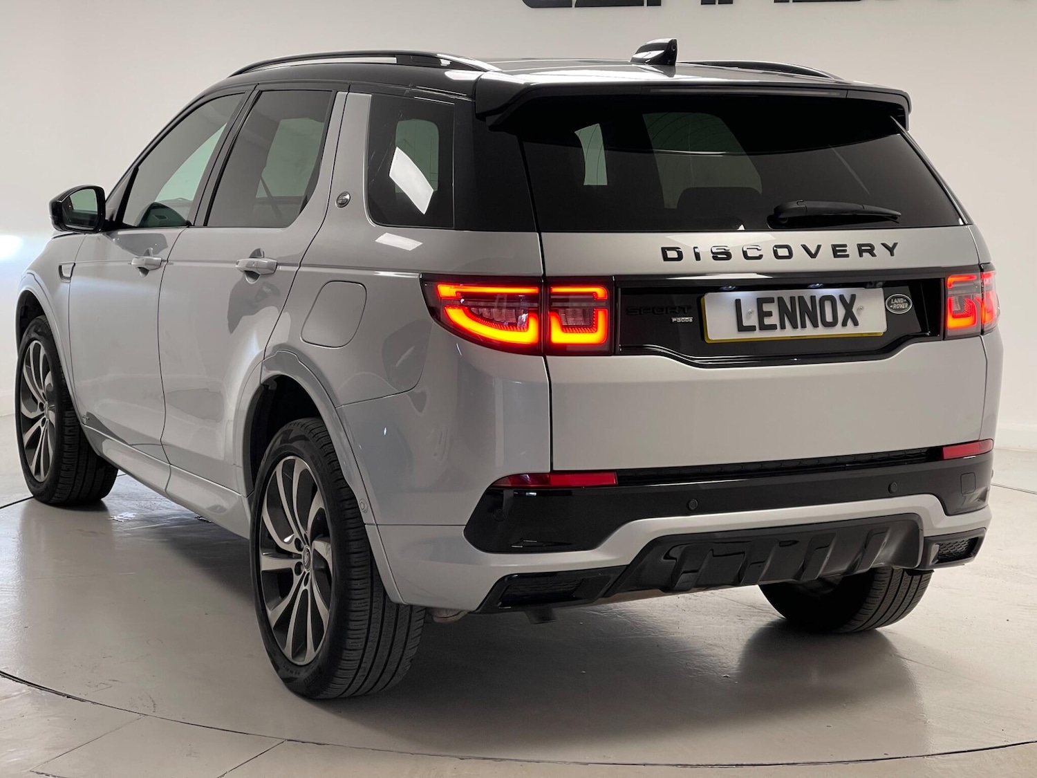 Used Land Rover Discovery Sport 2021 for sale - 76377362: Photo 4