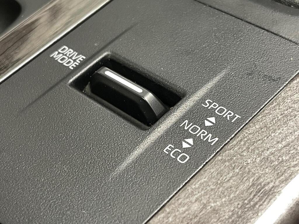 Used Toyota Highlander 2023 for sale - 78086706: Photo 25