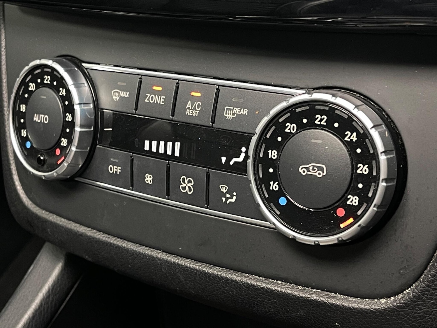 Used Mercedes-Benz GLE 2019 for sale - 77109237: Photo 16