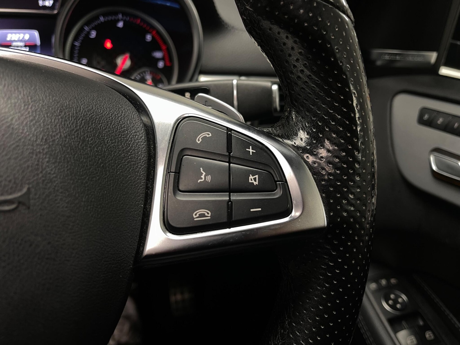 Used Mercedes-Benz GLE 2019 for sale - 77109237: Photo 23