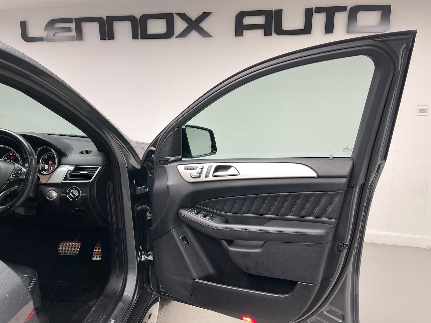 Used Mercedes-Benz GLE 2019 for sale - 77109237: Photo 29