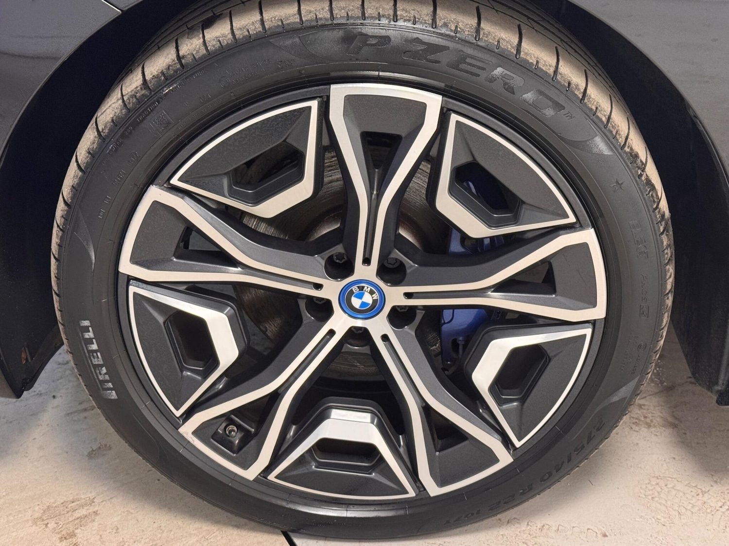 Used BMW iX 2022 for sale - 77646660: Photo 17