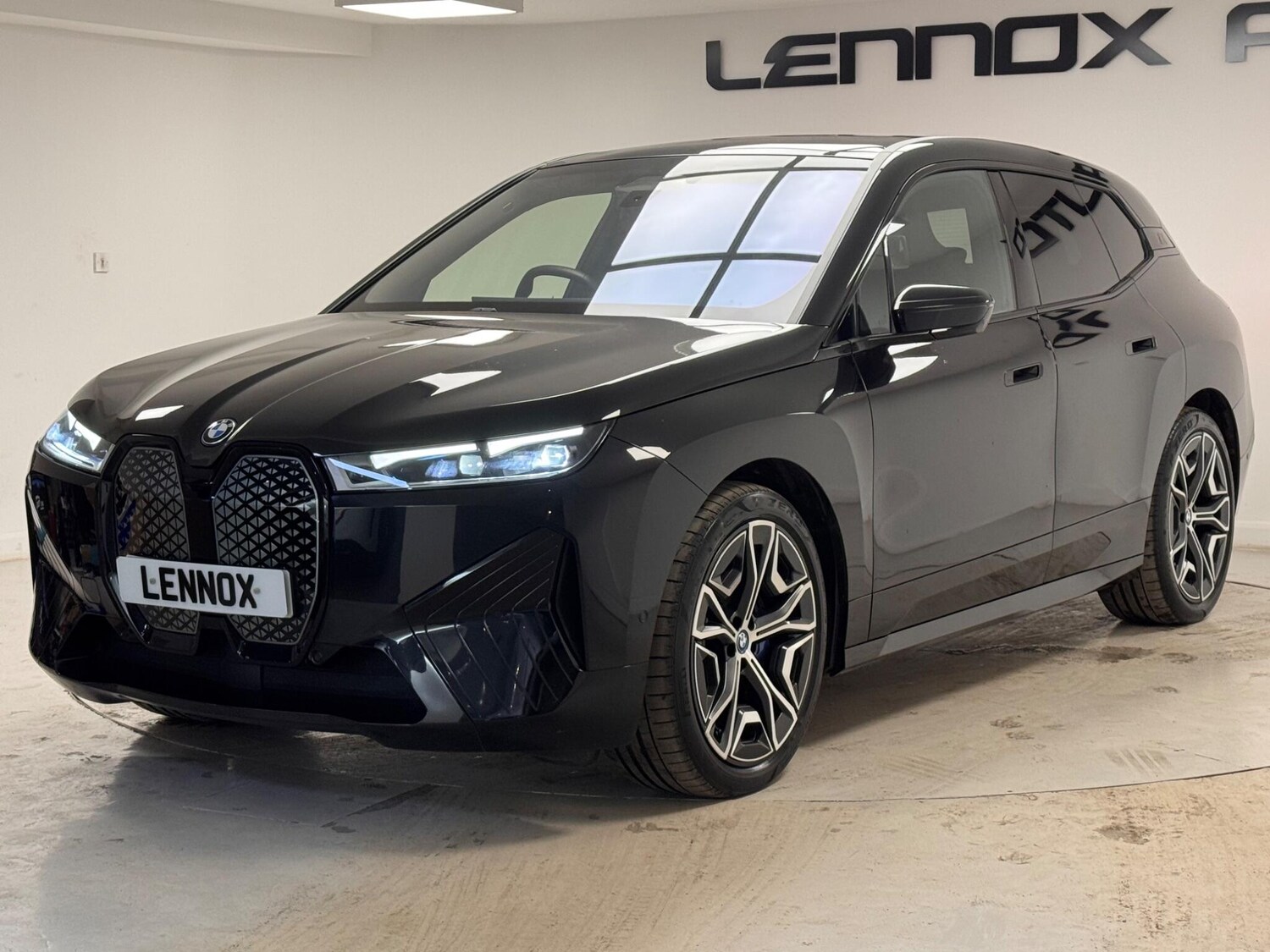 Used BMW iX 2022 for sale - 77646660: Photo 3