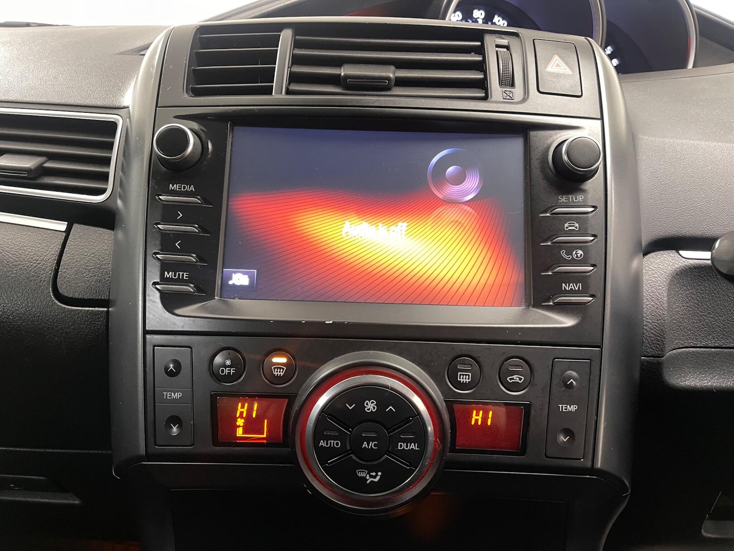 Used Toyota Verso 2018 for sale - 77387290: Photo 26