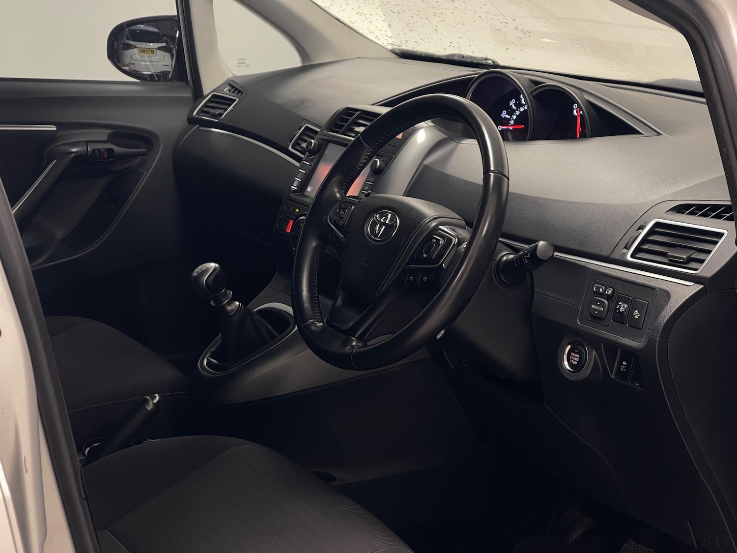 Used Toyota Verso 2018 for sale - 77387290: Photo 9