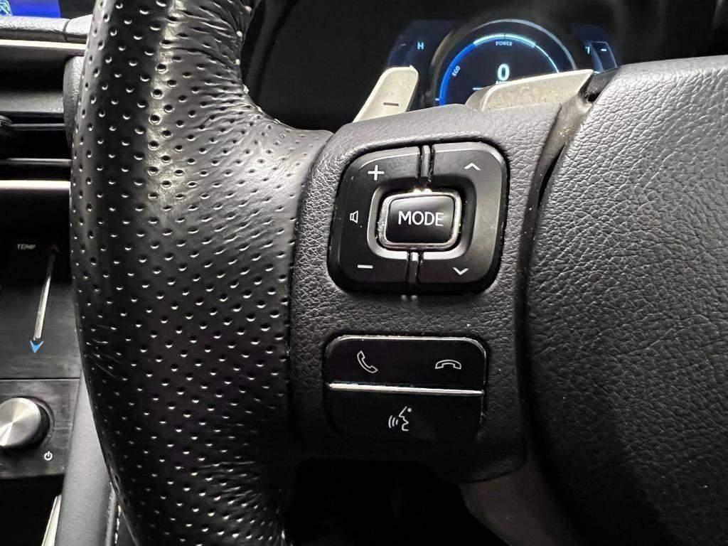 Used Lexus IS 2018 for sale - 76849686: Photo 17