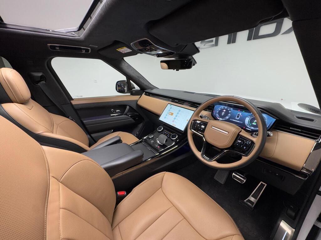 Used Land Rover Range Rover Sport 2024 for sale - 77633503: Photo 12