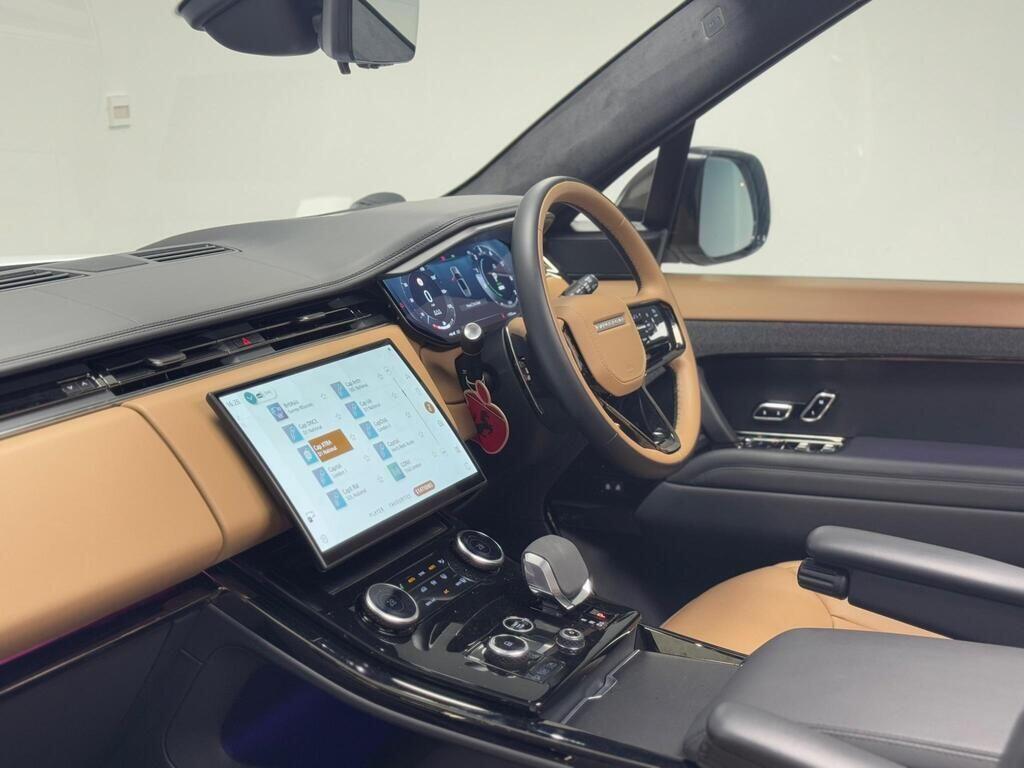 Used Land Rover Range Rover Sport 2024 for sale - 77633503: Photo 9