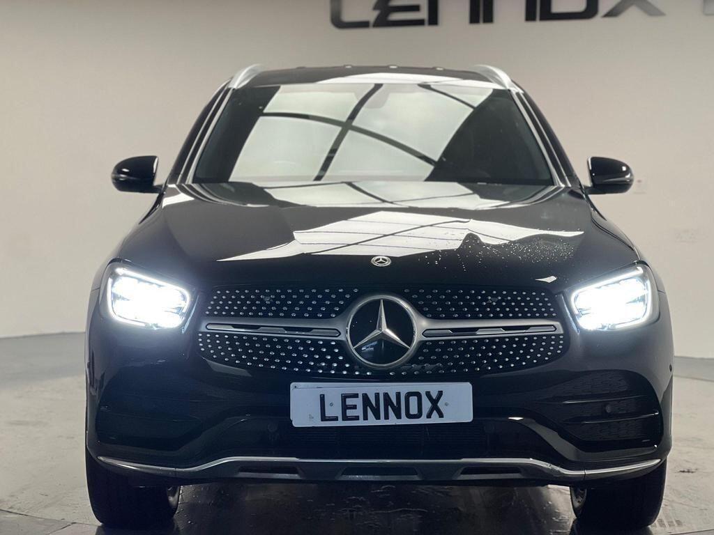 Used Mercedes-Benz GLC 2021 for sale - 76942574: Photo 2