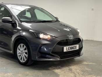Used Toyota Yaris 2020 for sale - 74726104: Photo