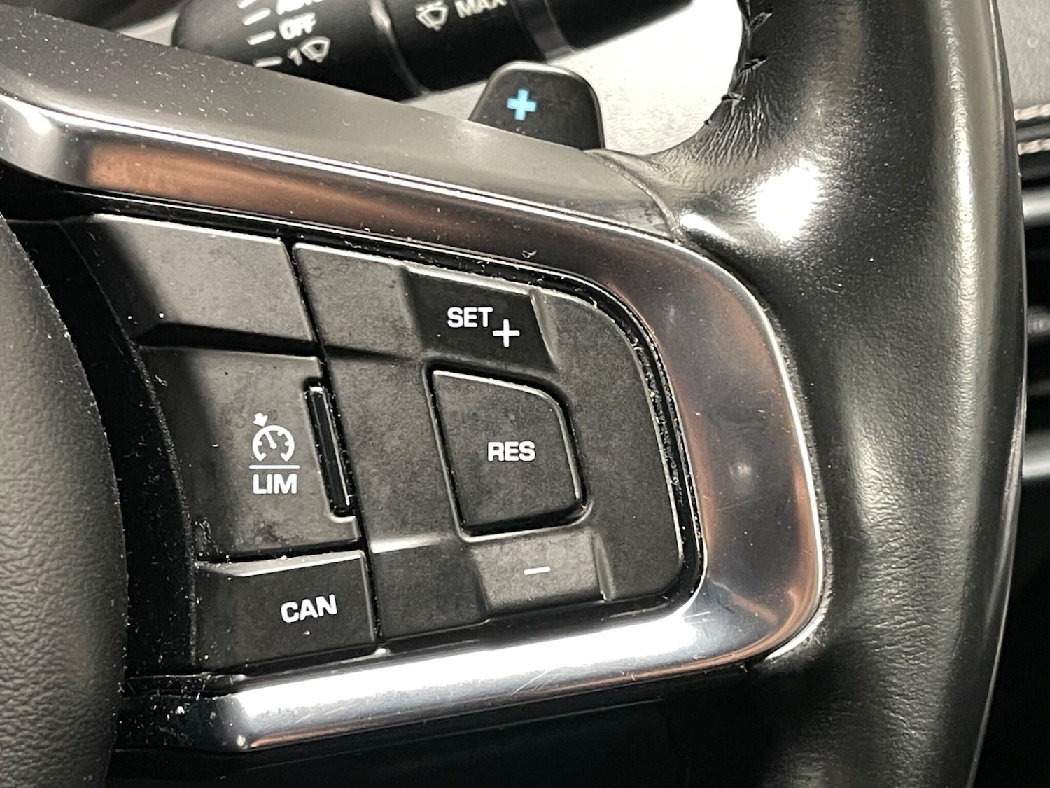 Used Jaguar F-Pace 2016 for sale - 77537272: Photo 15