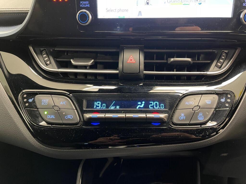 Used Toyota C-HR 2022 for sale - 76855941: Photo 21