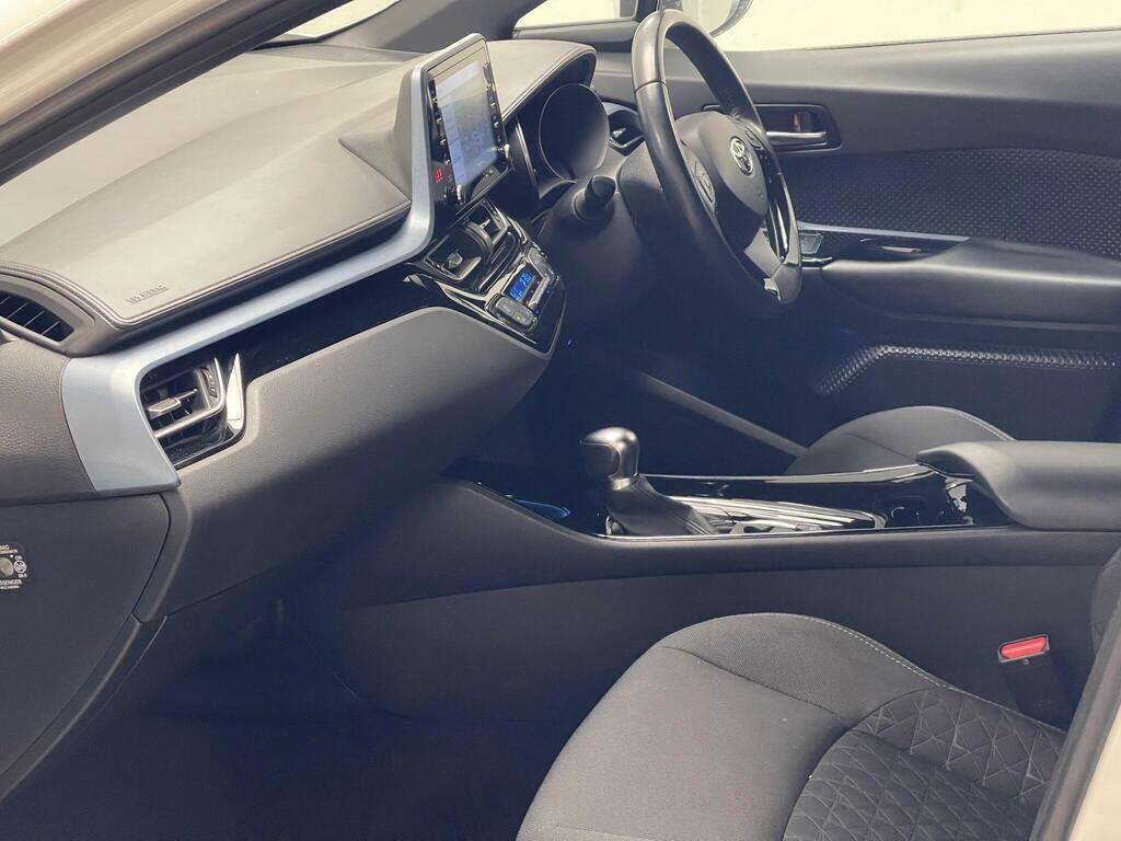 Used Toyota C-HR 2022 for sale - 76855941: Photo 34