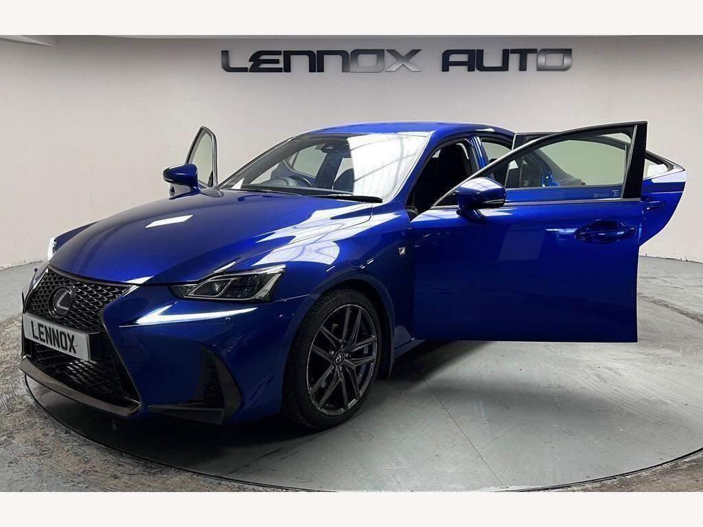 Used Lexus IS 2018 for sale - 76926234: Photo 3