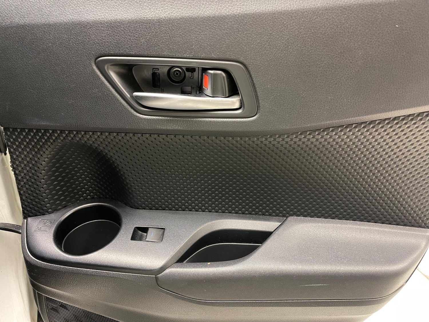 Used Toyota C-HR 2022 for sale - 76072865: Photo 14