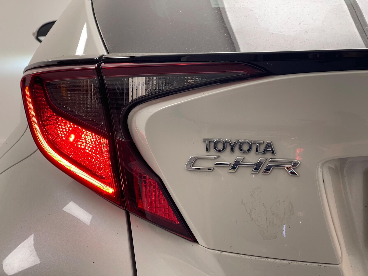 Used Toyota C-HR 2022 for sale - 76072865: Photo 40