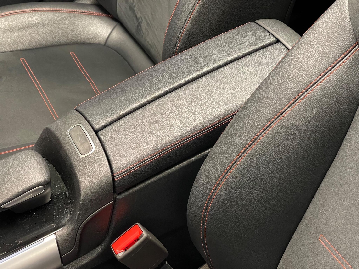 Used Mercedes-Benz GLB 2022 for sale - 77478649: Photo 14