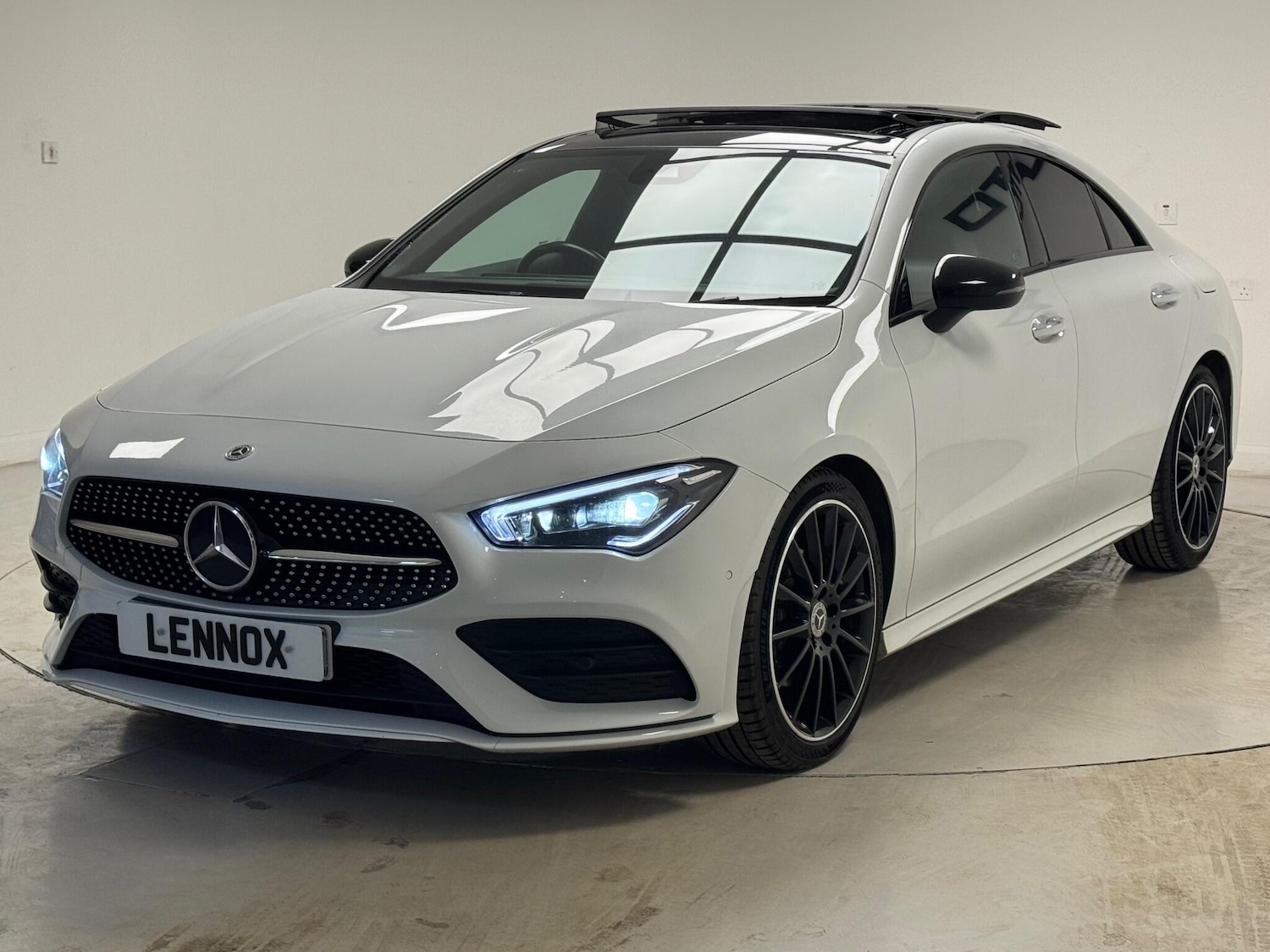 Used Mercedes-Benz CLA for sale - 77924917: Photo 3