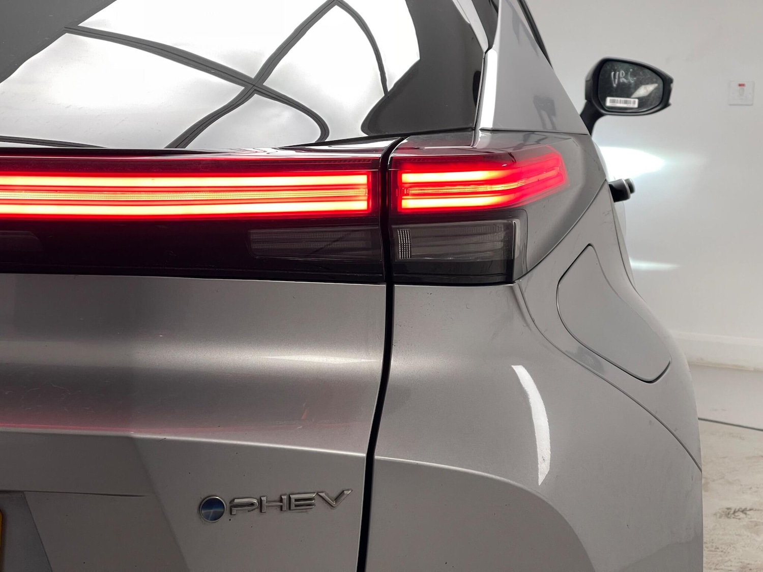 Used Toyota C-HR 2024 for sale - 77537928: Photo 30