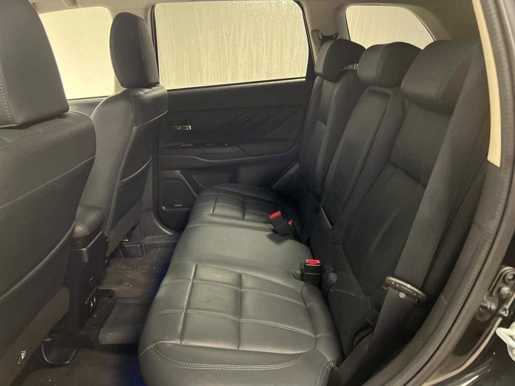 Used Mitsubishi Outlander 2018 for sale - 76942566: Photo 13