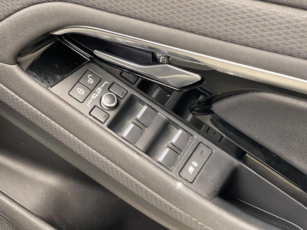 Used Land Rover Range Rover Evoque 2020 for sale - 77982327: Photo 24