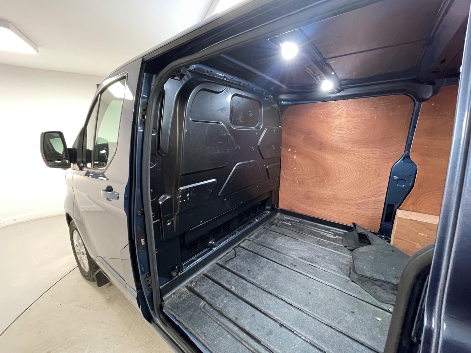 Used Ford Transit Custom 2021 for sale - 77387012: Photo 27