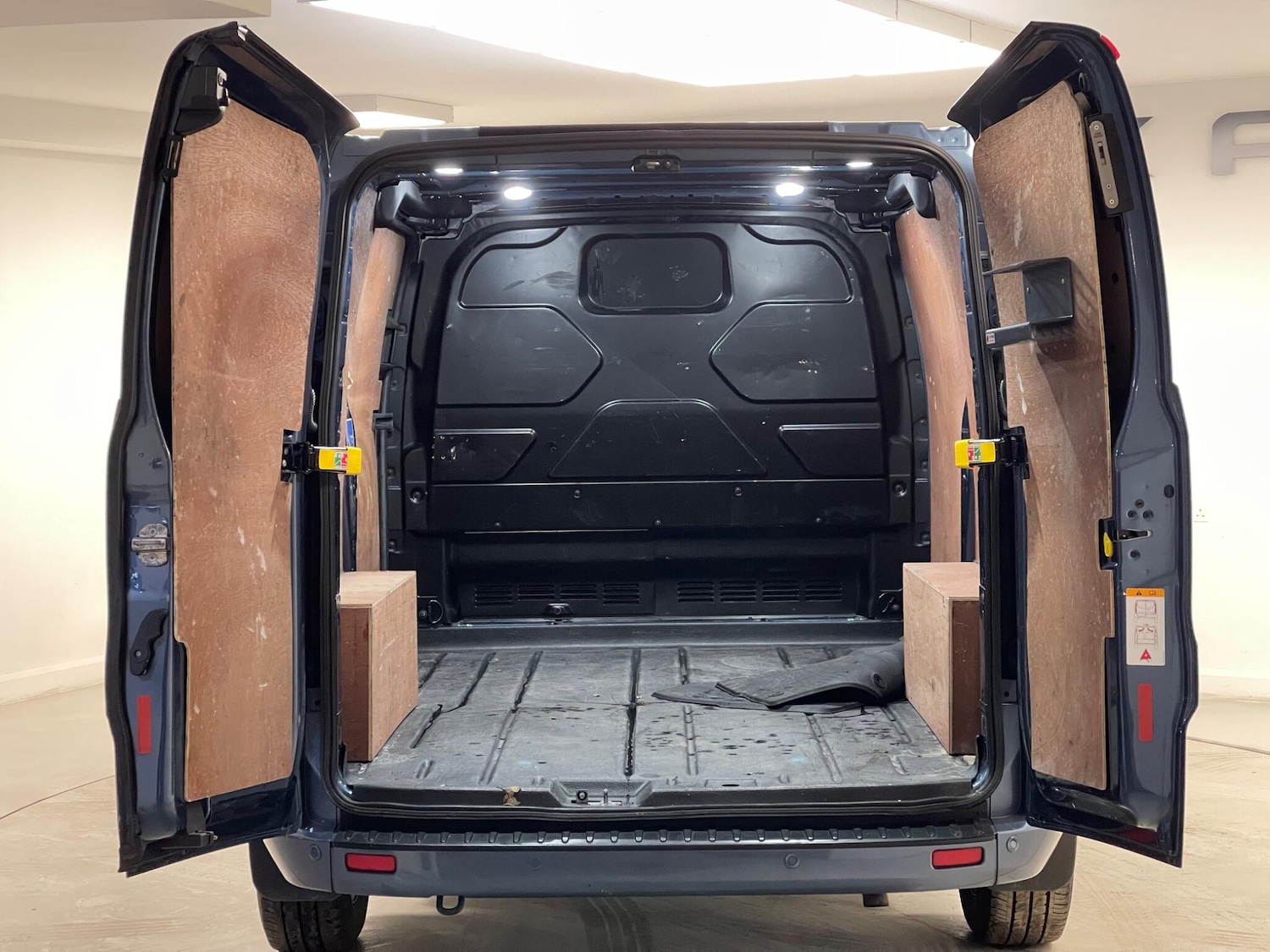 Used Ford Transit Custom 2021 for sale - 77387012: Photo 31