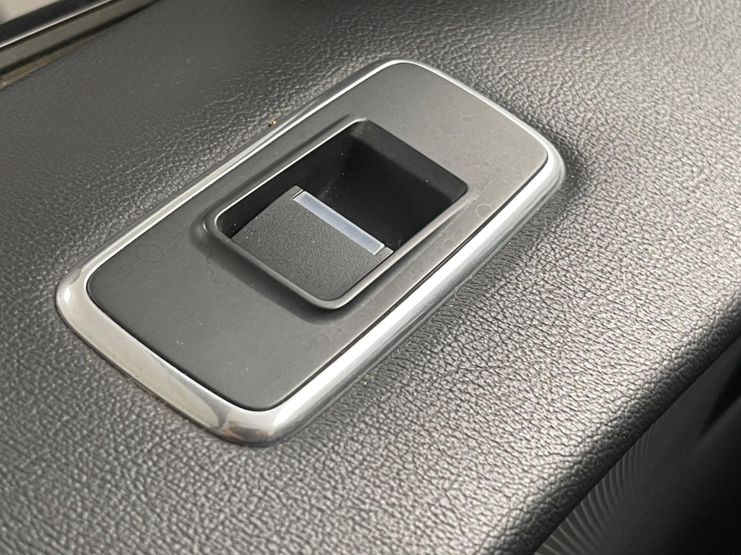 Used Jaguar F-Pace 2020 for sale - 76337537: Photo 17