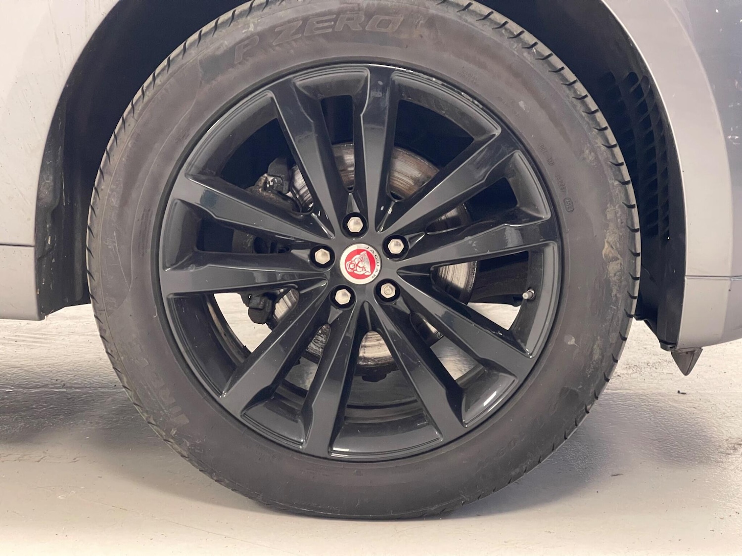 Used Jaguar F-Pace 2020 for sale - 76337537: Photo 30