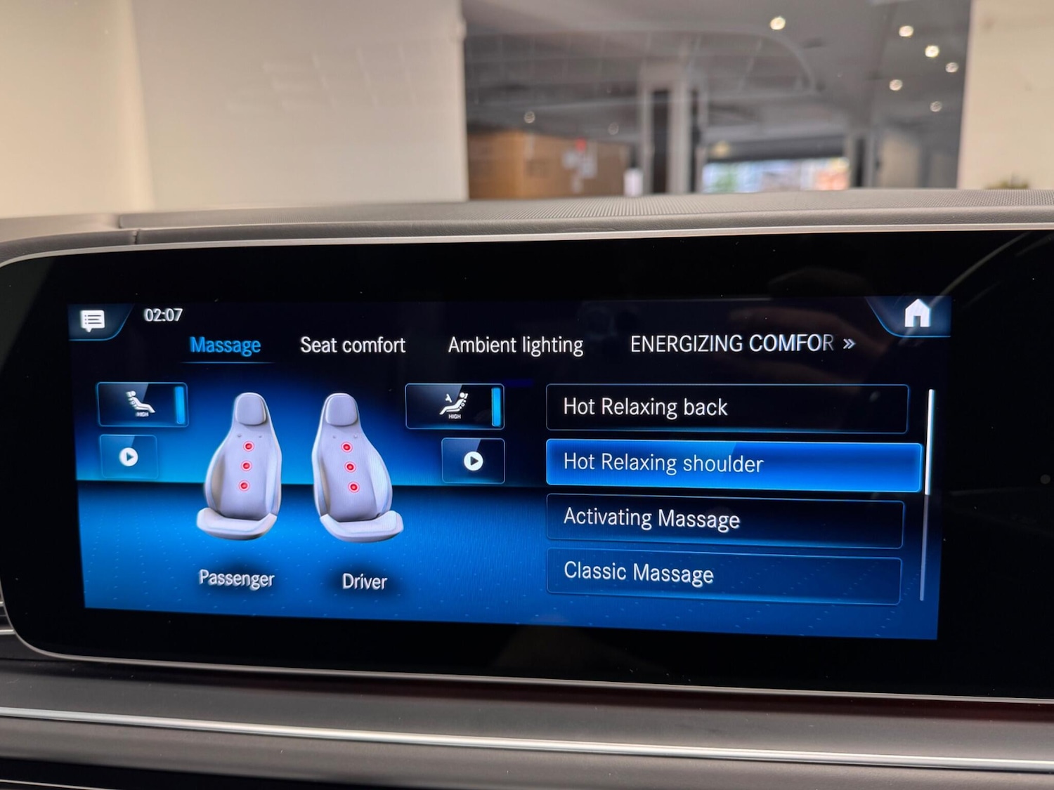 Used Mercedes-Benz Maybach GLS 2023 for sale - 76753105: Photo 32