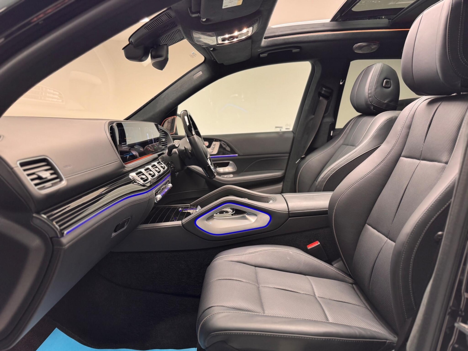 Used Mercedes-Benz Maybach GLS 2023 for sale - 76753105: Photo 44