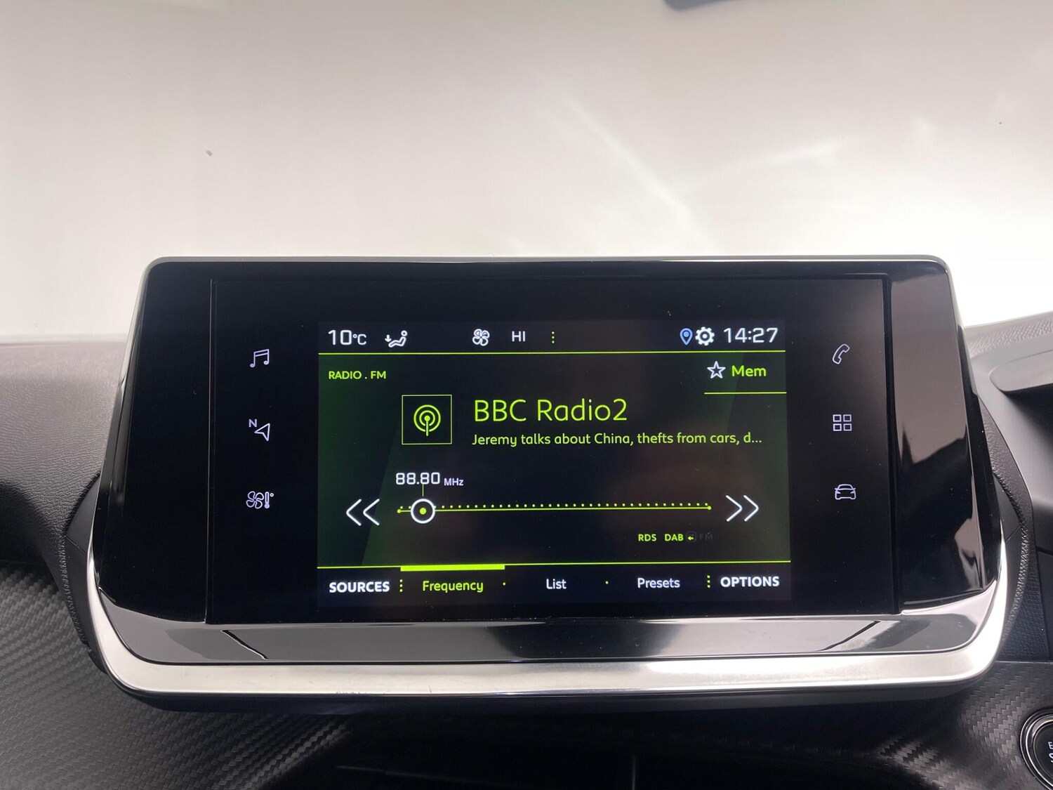 Used Peugeot 2008 2022 for sale - 77253806: Photo 32