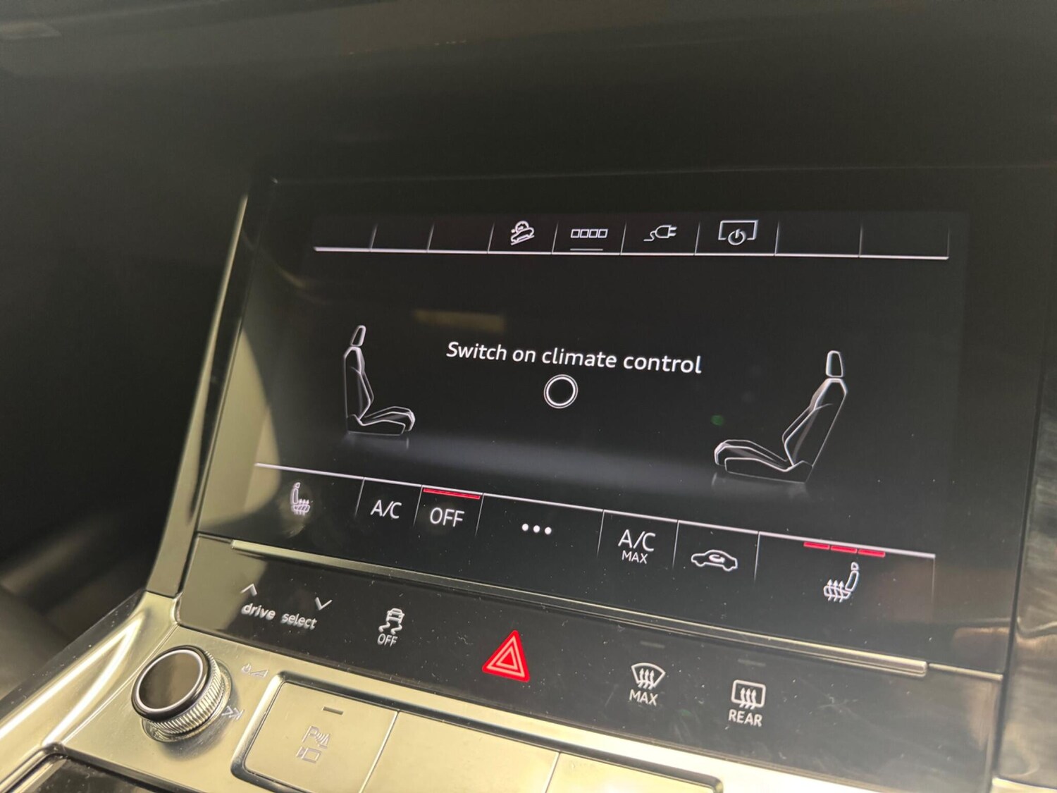 Used Audi Q8 2024 for sale - 78072946: Photo 30