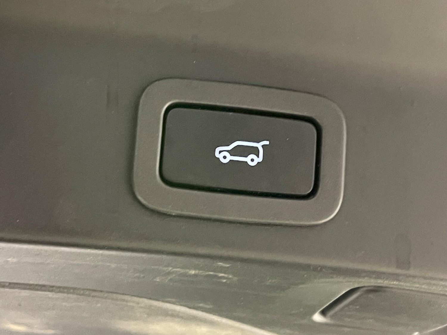 Used Jaguar F-Pace 2019 for sale - 76377842: Photo 22