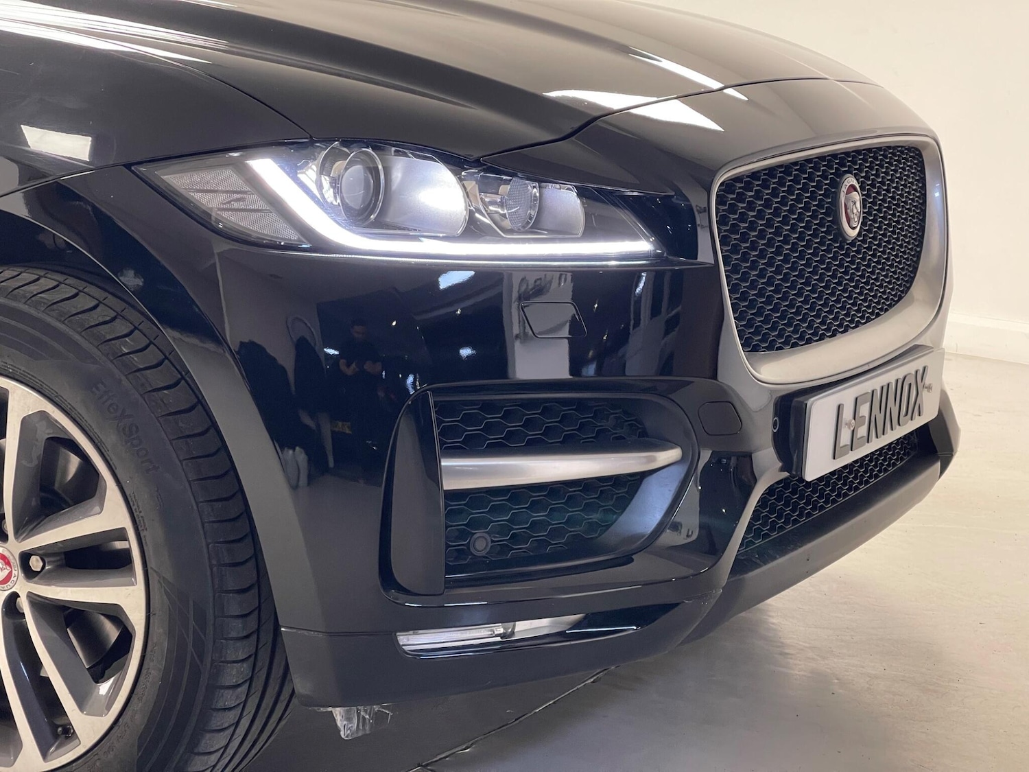 Used Jaguar F-Pace 2019 for sale - 76377842: Photo 45