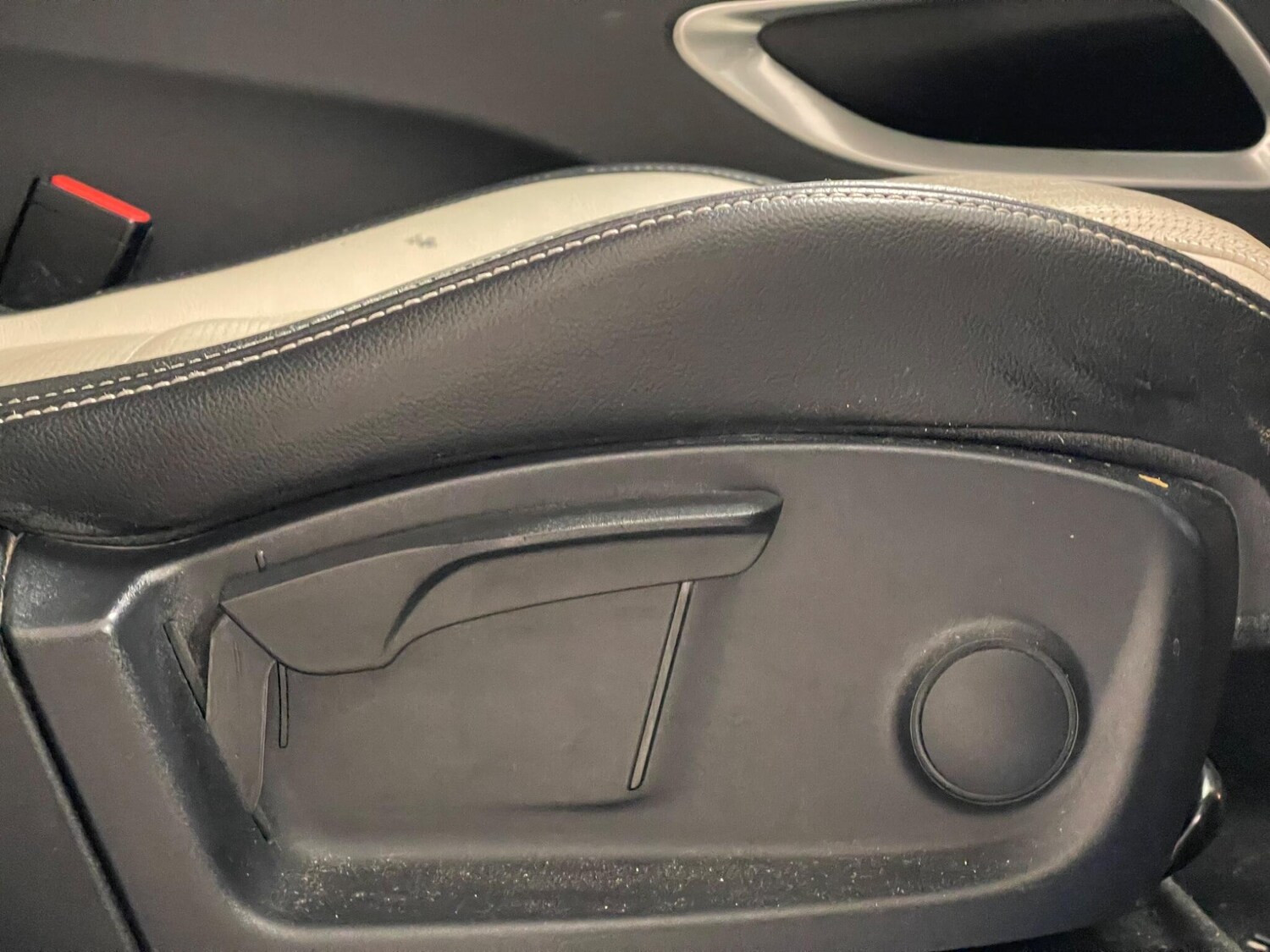 Used Jaguar F-Pace 2019 for sale - 76377842: Photo 48