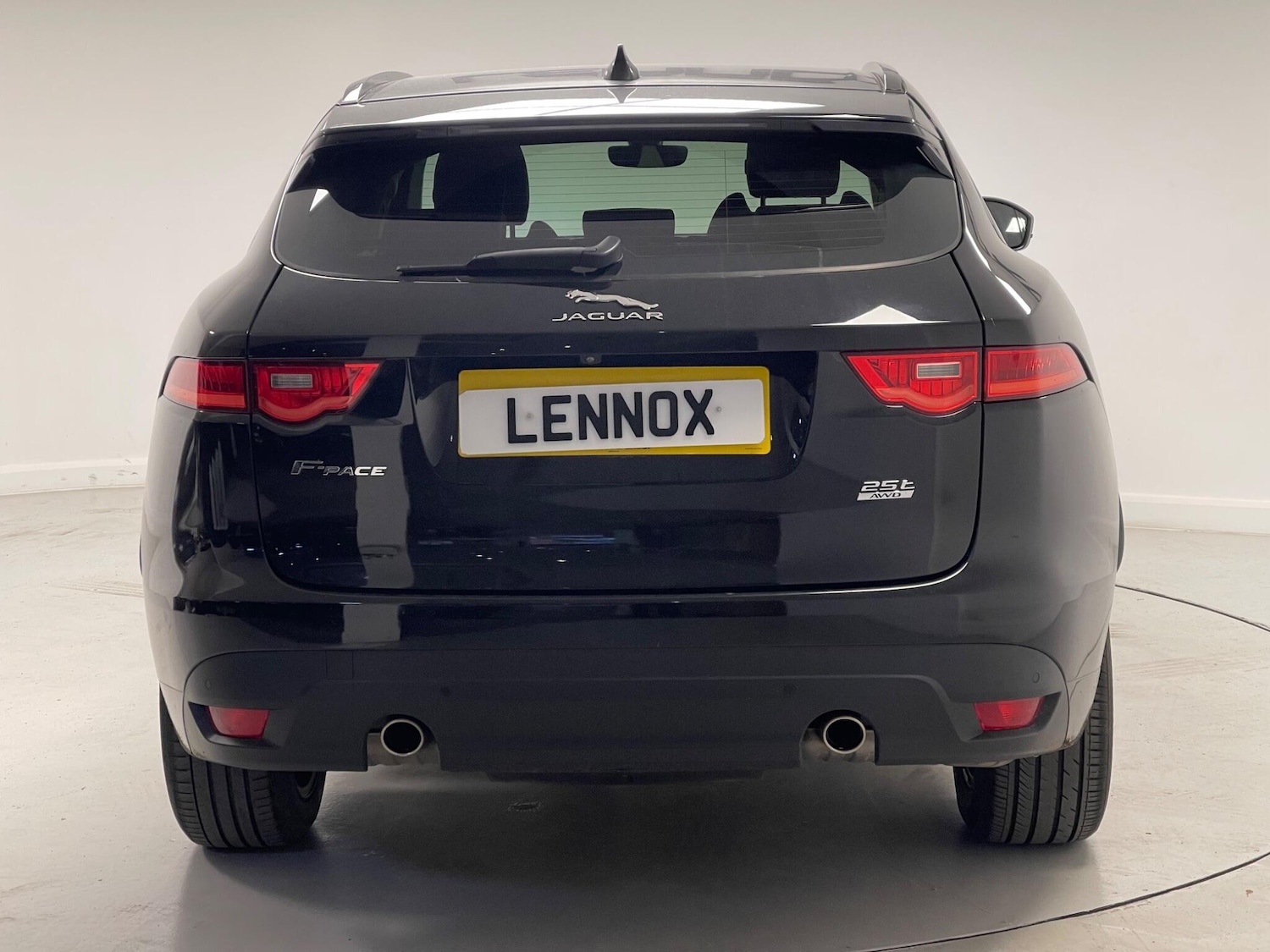 Used Jaguar F-Pace 2019 for sale - 76377842: Photo 5