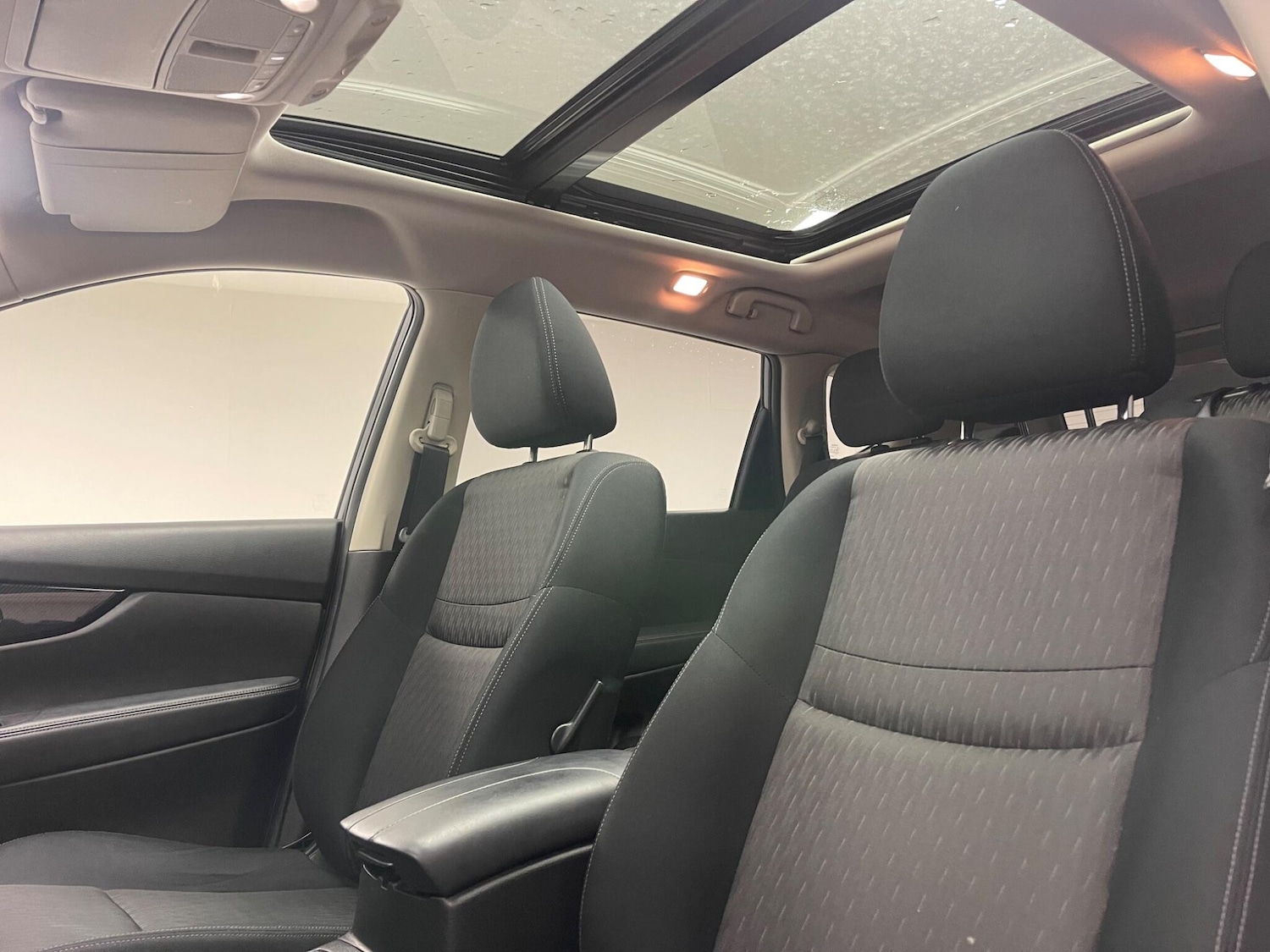 Used Nissan X-Trail 2019 for sale - 77041016: Photo 30