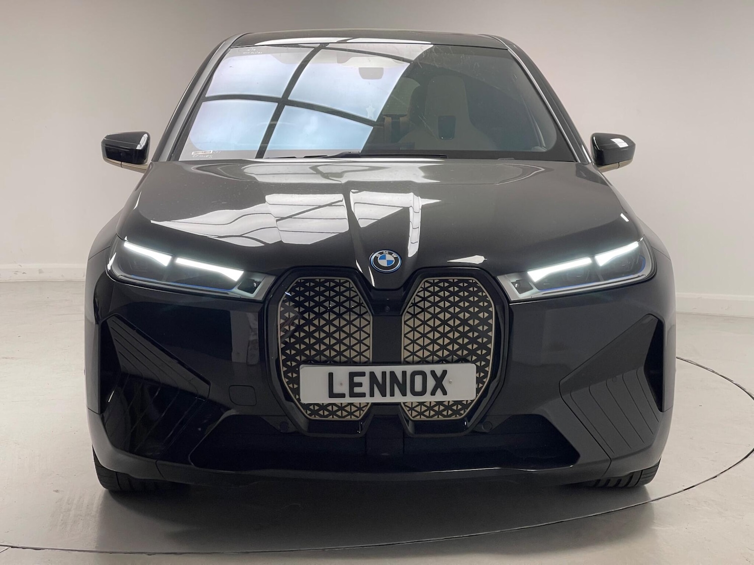 Used BMW iX 2022 for sale - 76527782: Photo 2