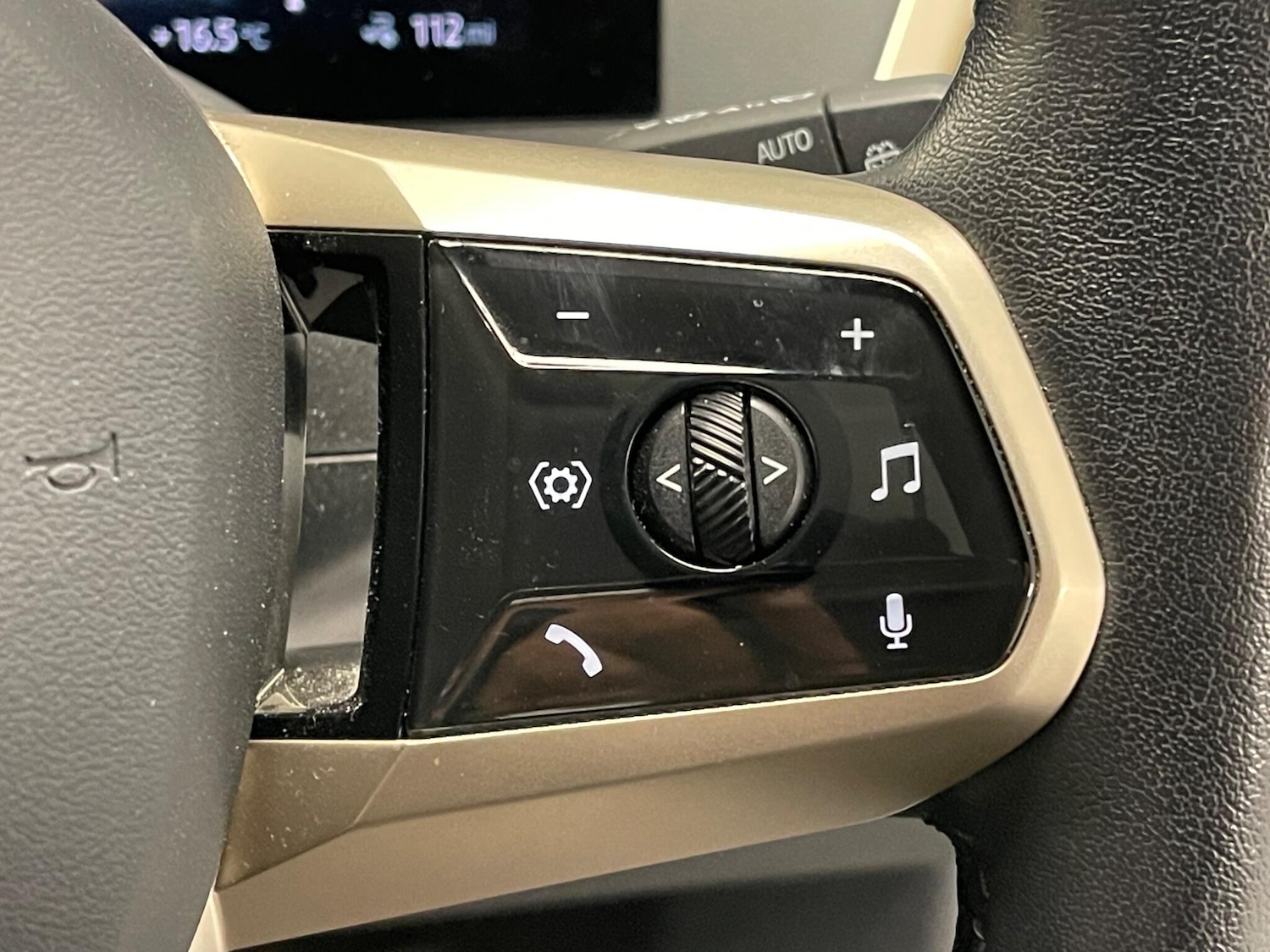 Used BMW iX 2022 for sale - 76527782: Photo 21