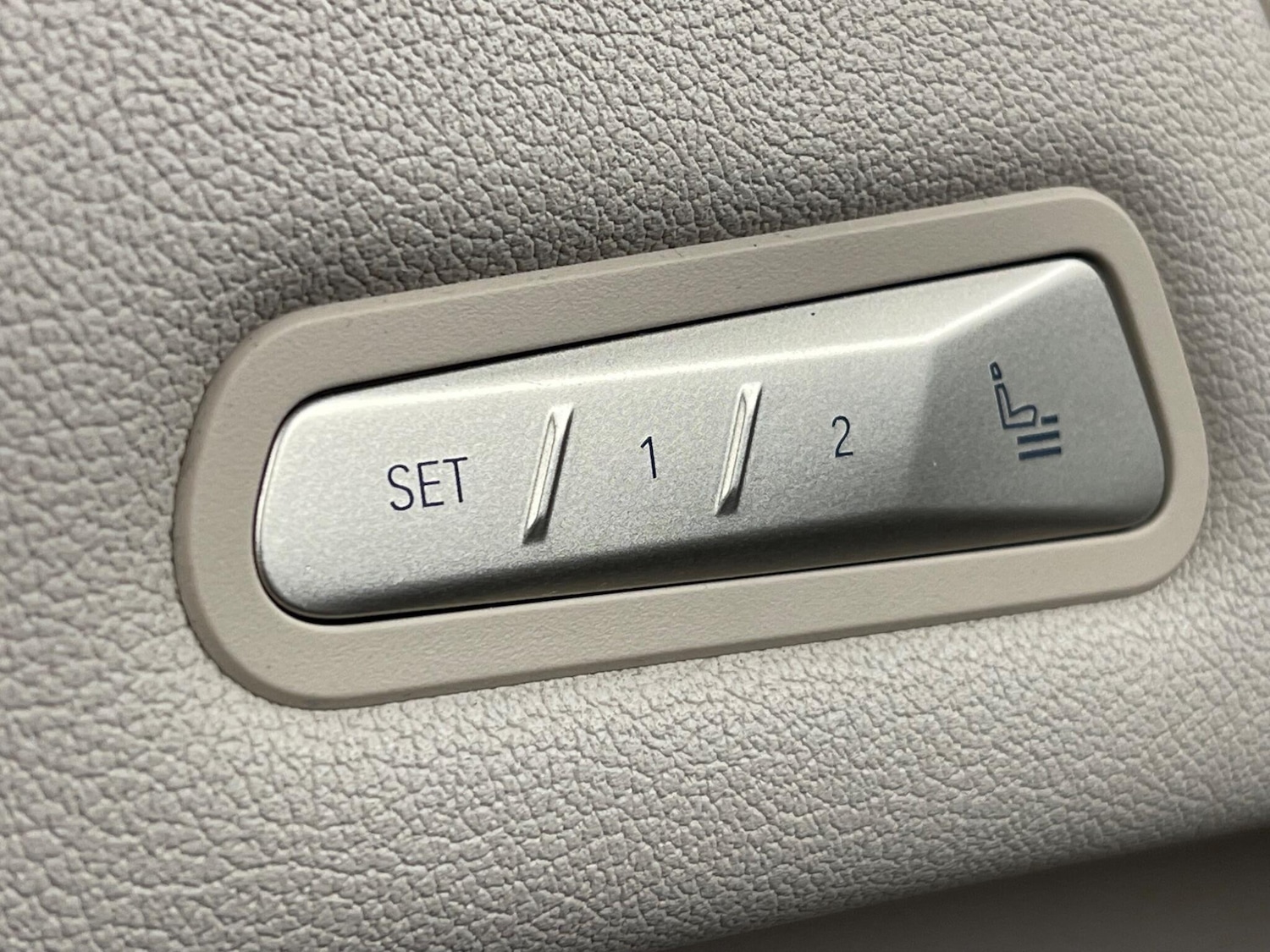 Used BMW iX 2022 for sale - 76527782: Photo 26