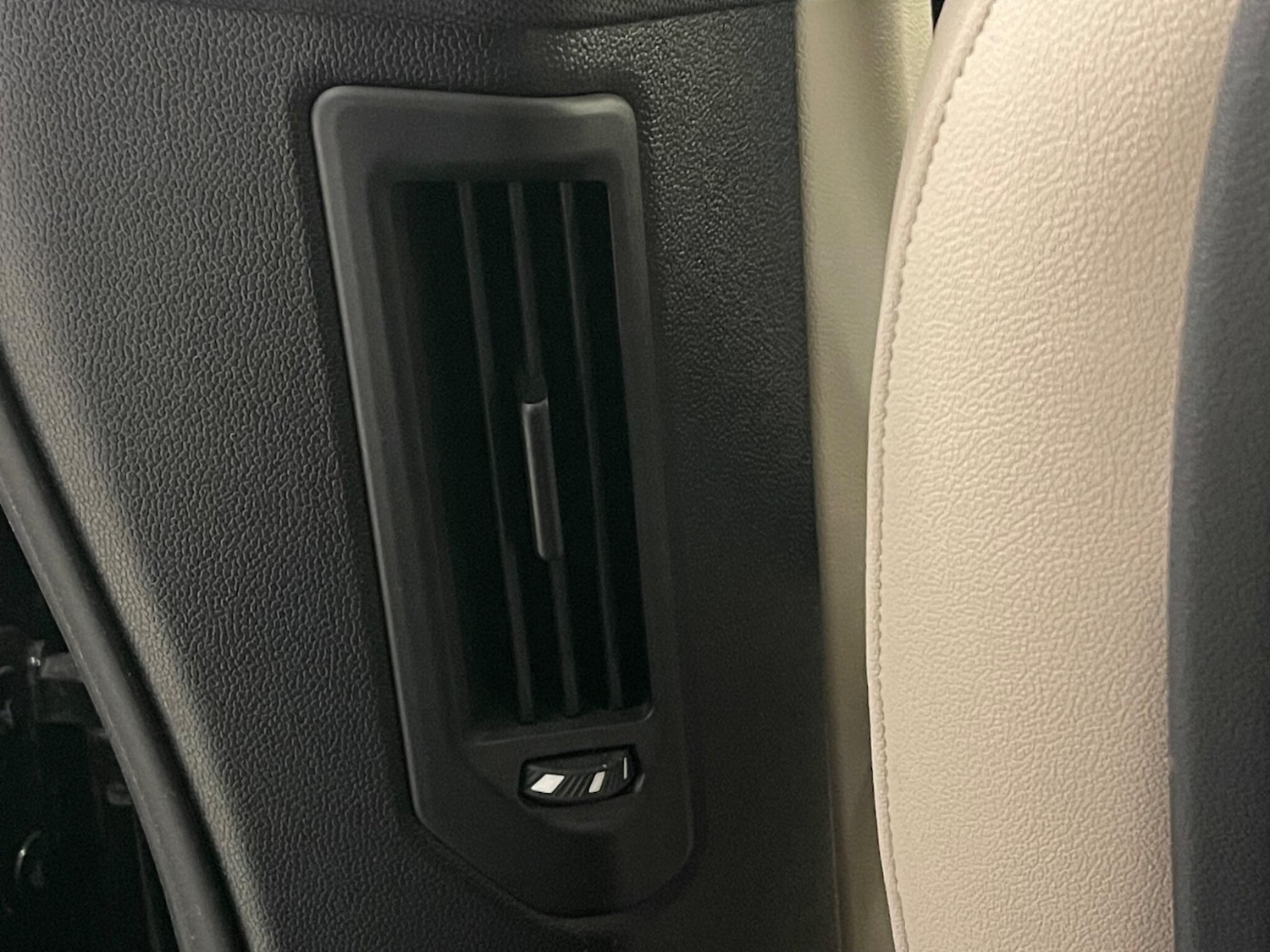 Used BMW iX 2022 for sale - 76527782: Photo 27