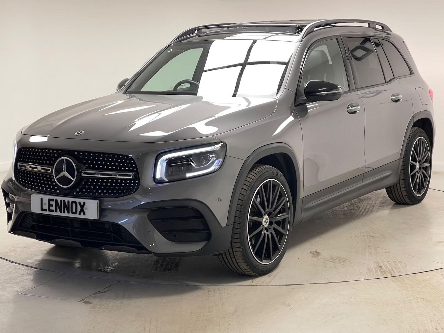 Used Mercedes-Benz GLB 2023 for sale - 77511419: Photo 3