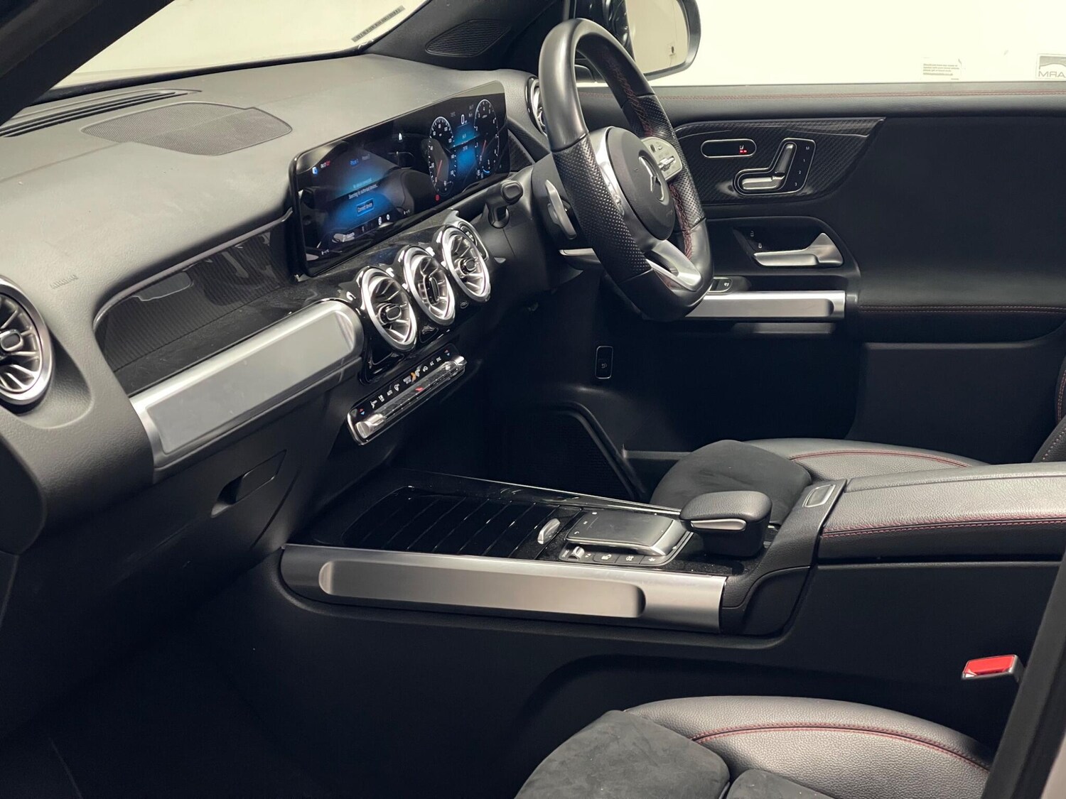 Used Mercedes-Benz GLB 2023 for sale - 77511419: Photo 45