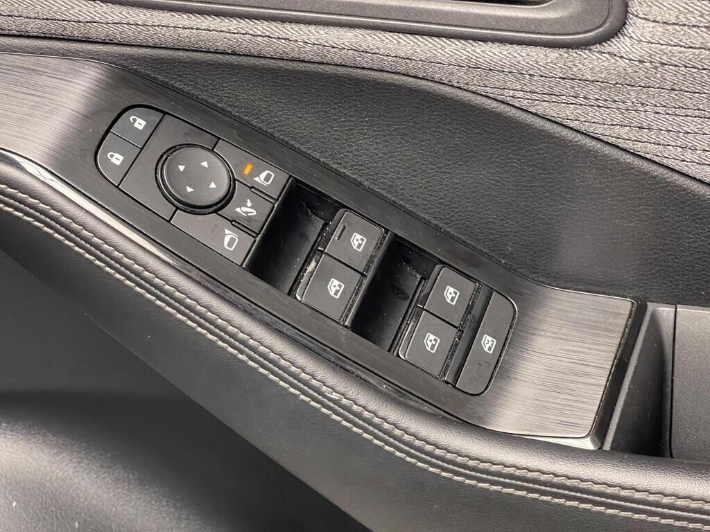 Used Nissan X-Trail 2023 for sale - 76850047: Photo 19