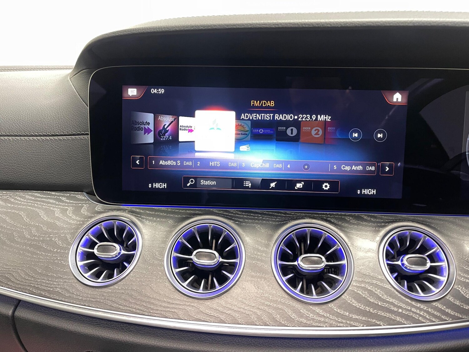 Used Mercedes-Benz E Class for sale - 77978253: Photo 31