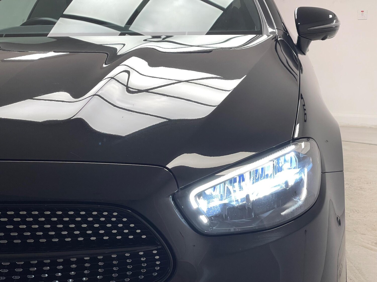 Used Mercedes-Benz E Class for sale - 77978253: Photo 44